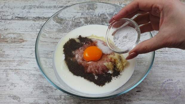 Когда мало мяса: просто смешиваю фарш с кефиром (делюсь рецептом бюджетного ужина)