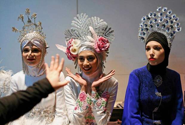 Исламская мода и Miss World Muslimah Исламская мода и Miss World Muslimah