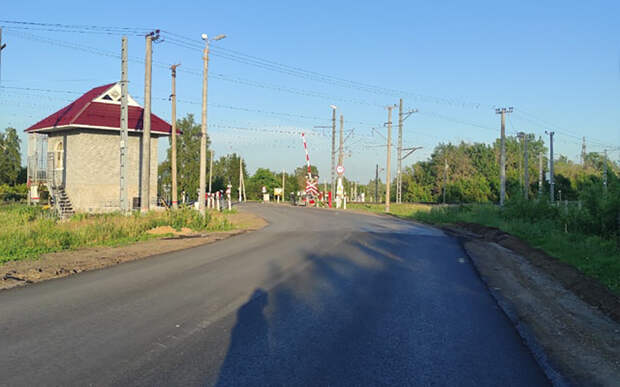 В Александро-Невском районе отремонтировали дорогу до Ольховского переезда