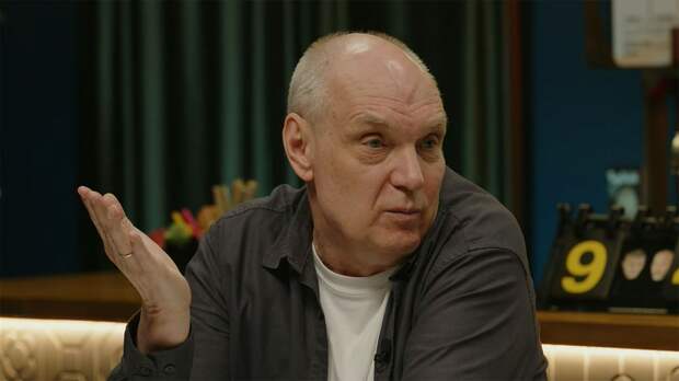 Бубнов вскипел на вопросе о Талалаеве: «Культурный чудак. У него не футболисты, а собаки, и сам он собака»