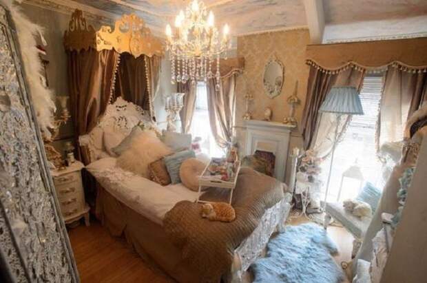 Невзрачный снаружи дом внутри оказался настоящим венецианским дворцом