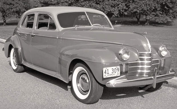 Ключевые изобретения в автомобильном мире: кто был первым?