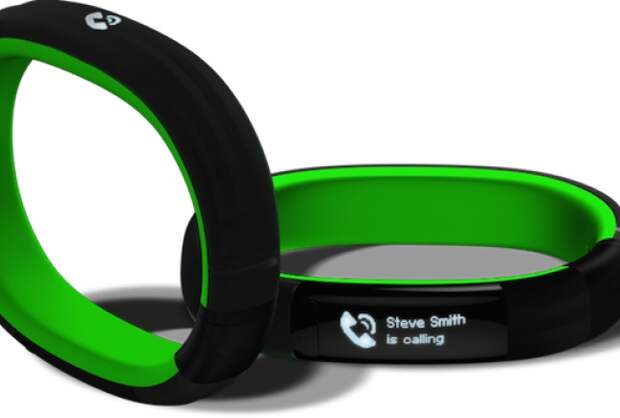 В США стартуют продажи умного браслета Razer Nabu