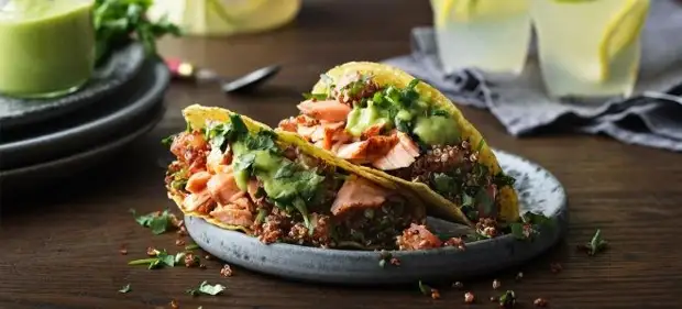 тако с лососем тако с лососем