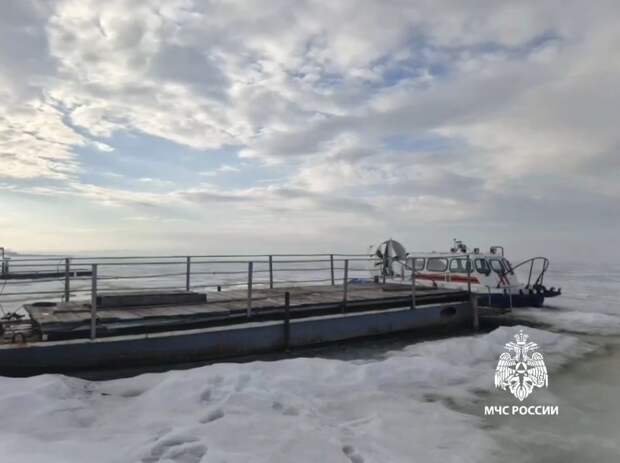 На реке Ик в Мензелинском районе спасли провалившегося под лед рыбака ‎ ‎