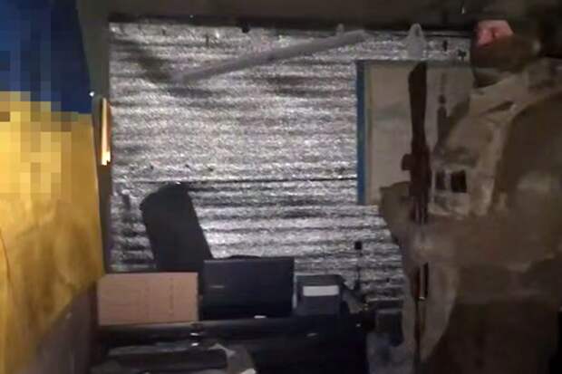 МО: бойцы группировки Восток показали изнутри захваченный штаб ВСУ в Гуляйполе