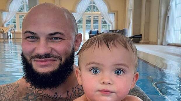 Джиган поделился философией воспитания сын: с трех лет в спортзал