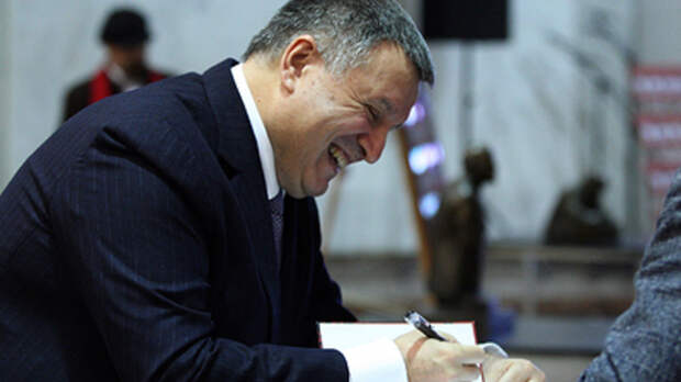С ума посходили совсем?: Аваков взбунтовался против всех кандидатов в президенты Украины
