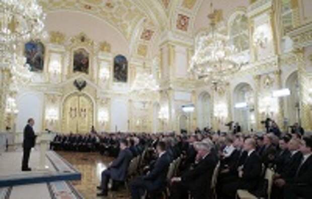 Президент России Владимир Путин на встрече в Кремле с членами Совета по развитию гражданского общества и правам человека, федеральными и региональными омбудсменами