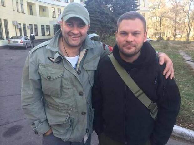 Лучшего российского военкора Евгения Поддубного с заслуженной наградой! Лучшего российского военкора Евгения Поддубного с заслуженной наградой!