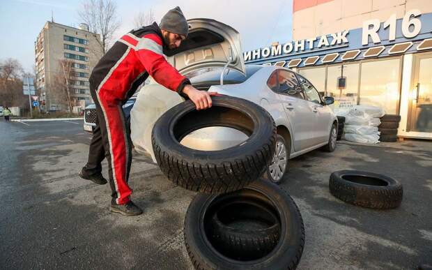 Можно ли получить штраф за езду на нешипованных зимних шинах летом?