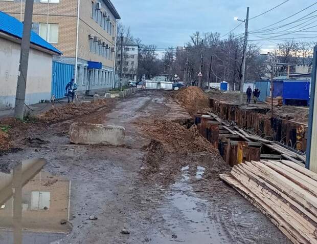 Нижегородцы пожаловались на затянувшиеся ремонтные работы по улице Вязниковская