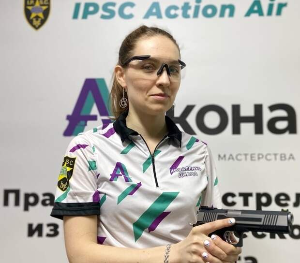 Стрелок Диана Коваленко / предоставлено Академией стрелкового мастерства Аркона