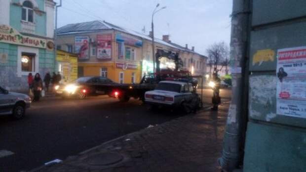 Автомобильные приколы в картинках (24 шт)