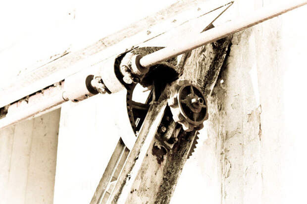 Заброшенная гидроэлектростанция