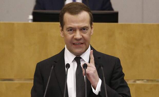 Премьер-министр РФ Дмитрий Медведев