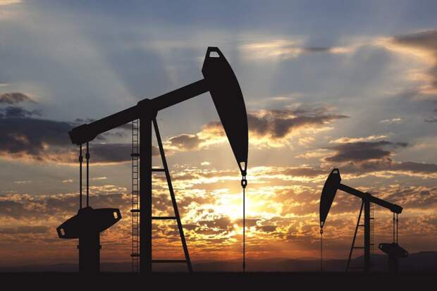 Нефть стабильна в цене – рынок продолжает следить за ситуацией на Ближнем Востоке