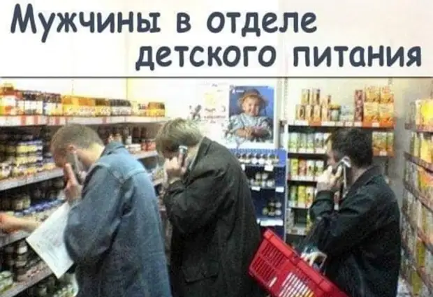 Вертится девушка перед зеркалом и говорит сама себе мечтательно...