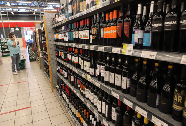 В Ленобласти сегодня запрещено продавать алкоголь
