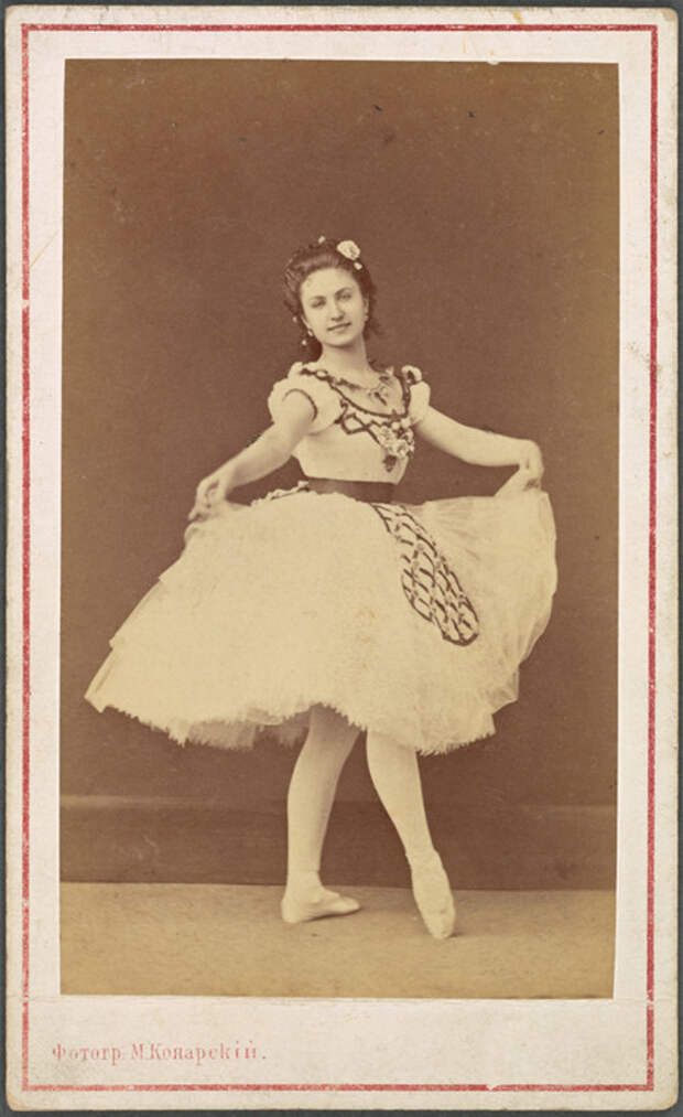 19-й век: балерины и монархи в фотографиях Карла Бергамаско 21