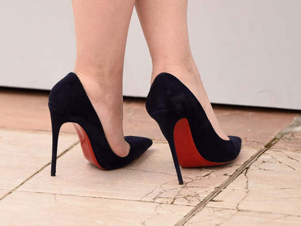 Приятная ходьба без боли и мозолей — это не миф. /Фото: rebelliousfashion.co.uk Приятная ходьба без боли и мозолей — это не миф. /Фото: rebelliousfashion.co.uk