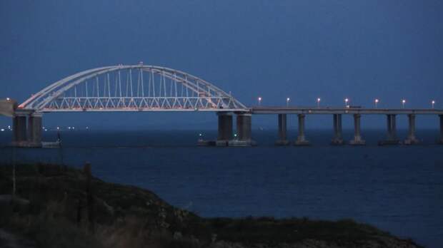 В момент запуска ракет по Крымскому мосту над Румынией был американский Poseidon