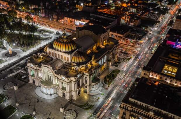 today-mexico-city-is-a-vibrant-home-to-over-89-million-people