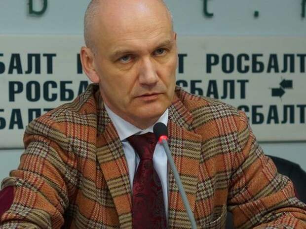 «Вертолетные деньги» сработали лучше «точечной помощи»