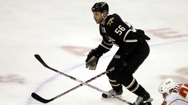 Сергей Зубов включён в Зал хоккейной славы