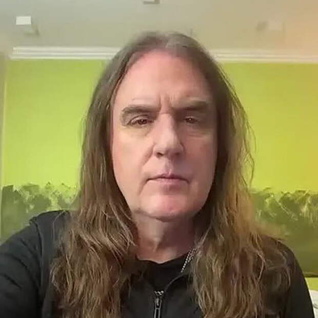 кадр из ролика