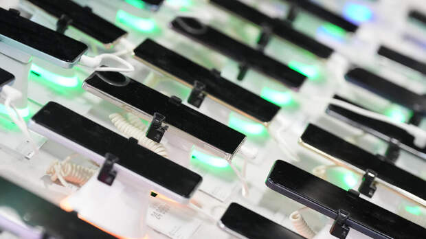 Импортные товары в России подорожали до 10% из-за конфликта в Иране