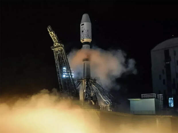 Упавший в Якутии фрагмент ракеты «Союз-2.1б» попал на фото