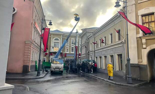 Превратить «Шум времени» в музыку: Репортаж со съемочной площадки фильма Алексея Учителя