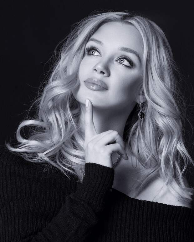 Модель Оля Данка