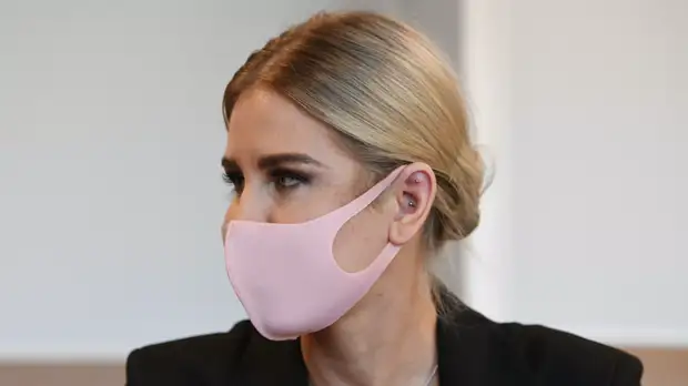 Условные исправительные работы Соболь заменили реальными по делу о проникновении в жилище