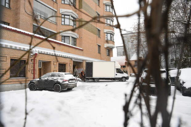 Юрист предупредил об угрозе Долиной из-за затягивания с передачей квартиры