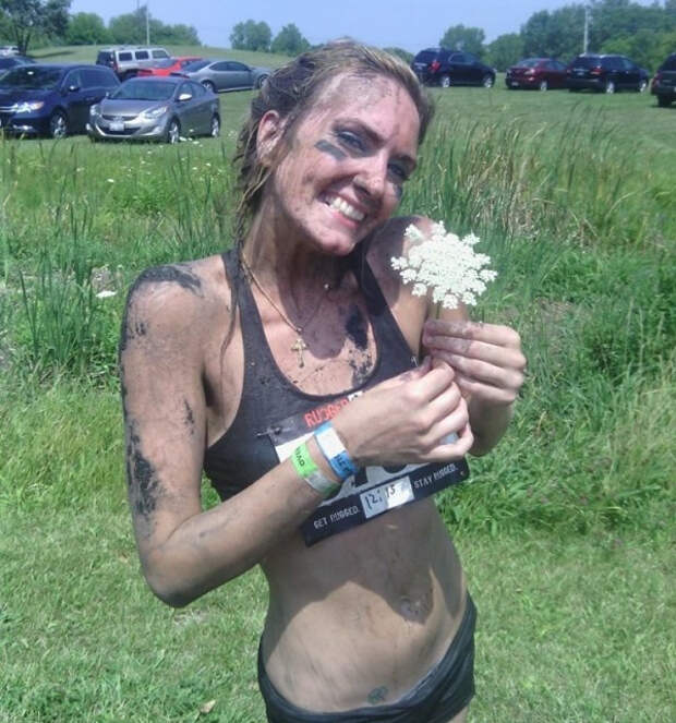 Sometimes a girl needs to get dirty (30 Photos)