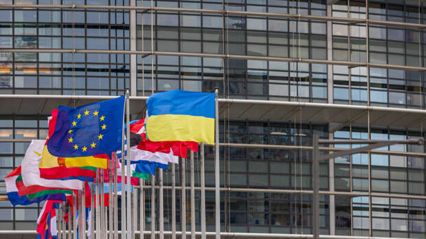 СМИ узнали сроки начала переговоров о вступлении Украины в Евросоюз