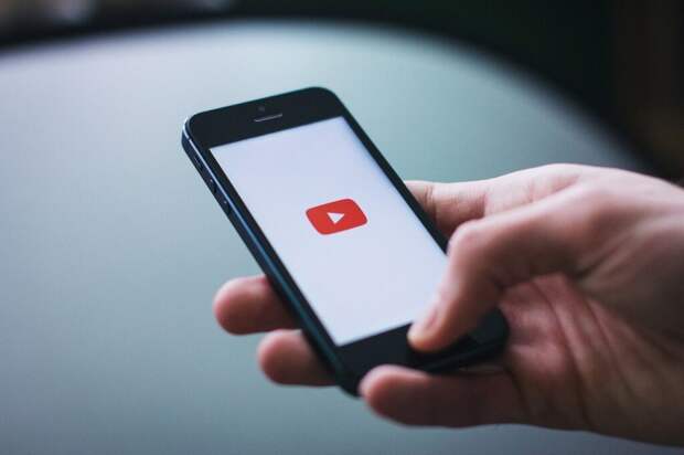 YouTube заблокировал видео со списками «Умного голосования»