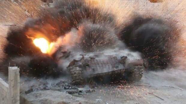 ВС РФ массово уничтожают американские «Три топора», ведущие огонь по Донецку
