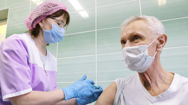 Больше восьми миллионов россиян получили прививку от коронавирусной инфекции