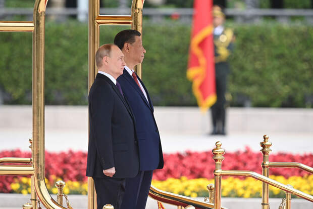 Путин и Си Цзиньпин накануне обсудили многоплановое сотрудничество России и Китая