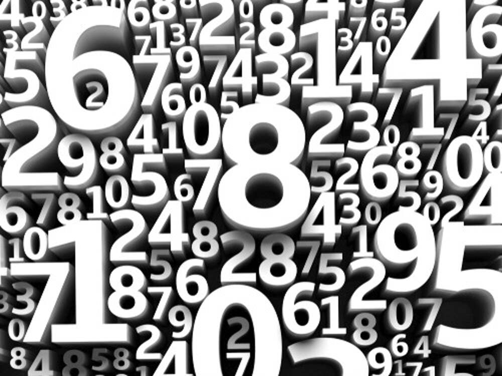 Нумерология фон. Числа но. Цифры в разброс на прозрачном фоне. Цифра 18 красивая. Цифры бесконечные.