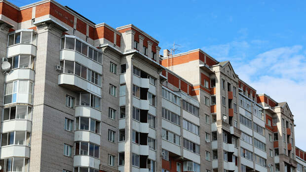 Специалист Осянин назвал лето лучшим временем для покупки квартиры в этом году