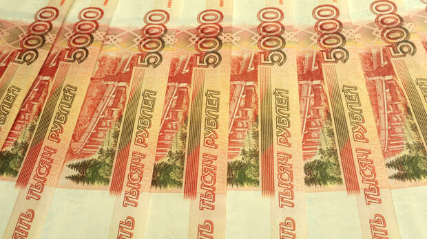 Житель Екатеринбурга выиграл 10 млн рублей благодаря билету с датой свадьбы