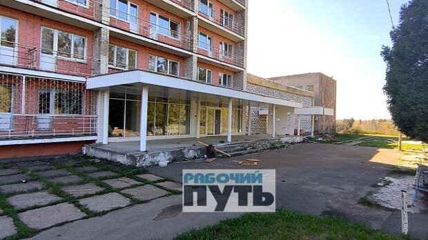 Видео: Под Смоленском разграбили базу отдыха "Соколья гора"