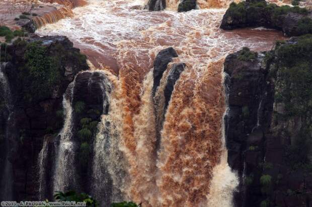 Водопады Игуасу Iguazu05 Водопады Игуасу