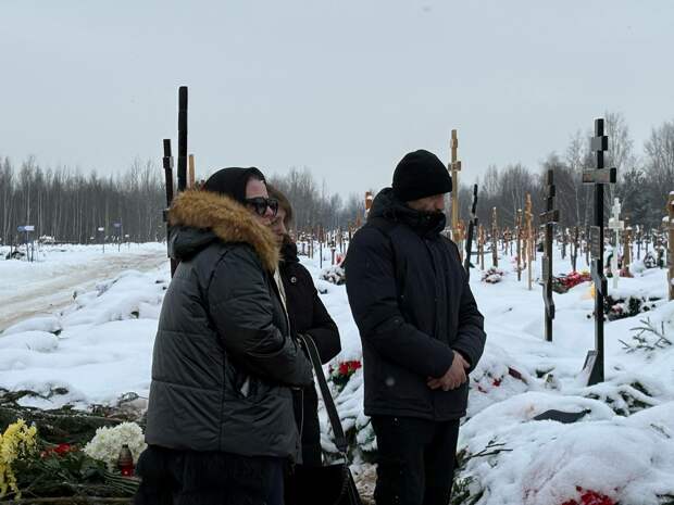 Семья убитого 9-летнего Паши стала жертвой травли в Петербурге