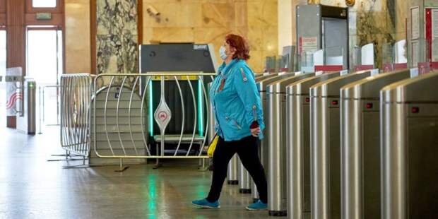 Дептранс: 99% пассажиров метро надели маски утром 15 мая Фото: mos.ru