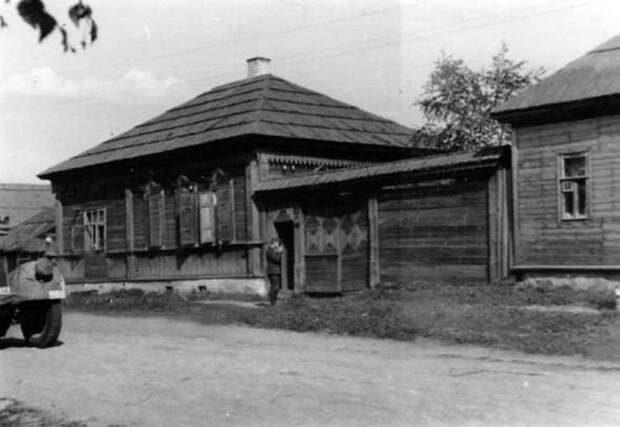 Эти фотографии сделаны в первые часы и дни Великой Отечественной